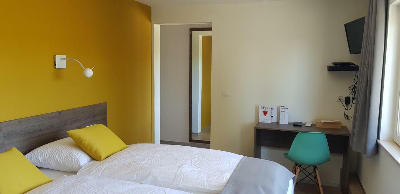 ליברמונט Hotel L'Avenue מראה חיצוני תמונה